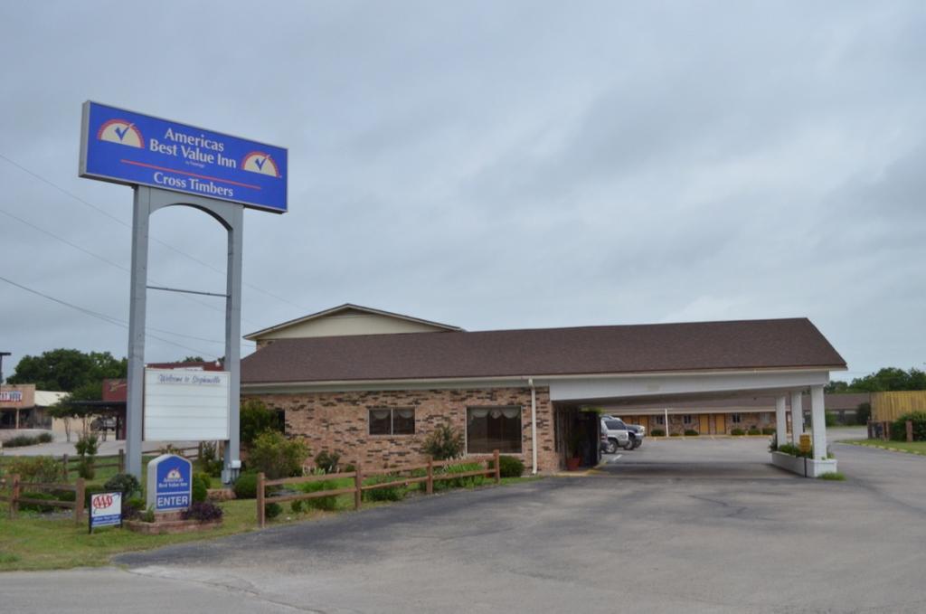 Americas Best Value Inn Crosstimbers Стивенвилл Экстерьер фото
